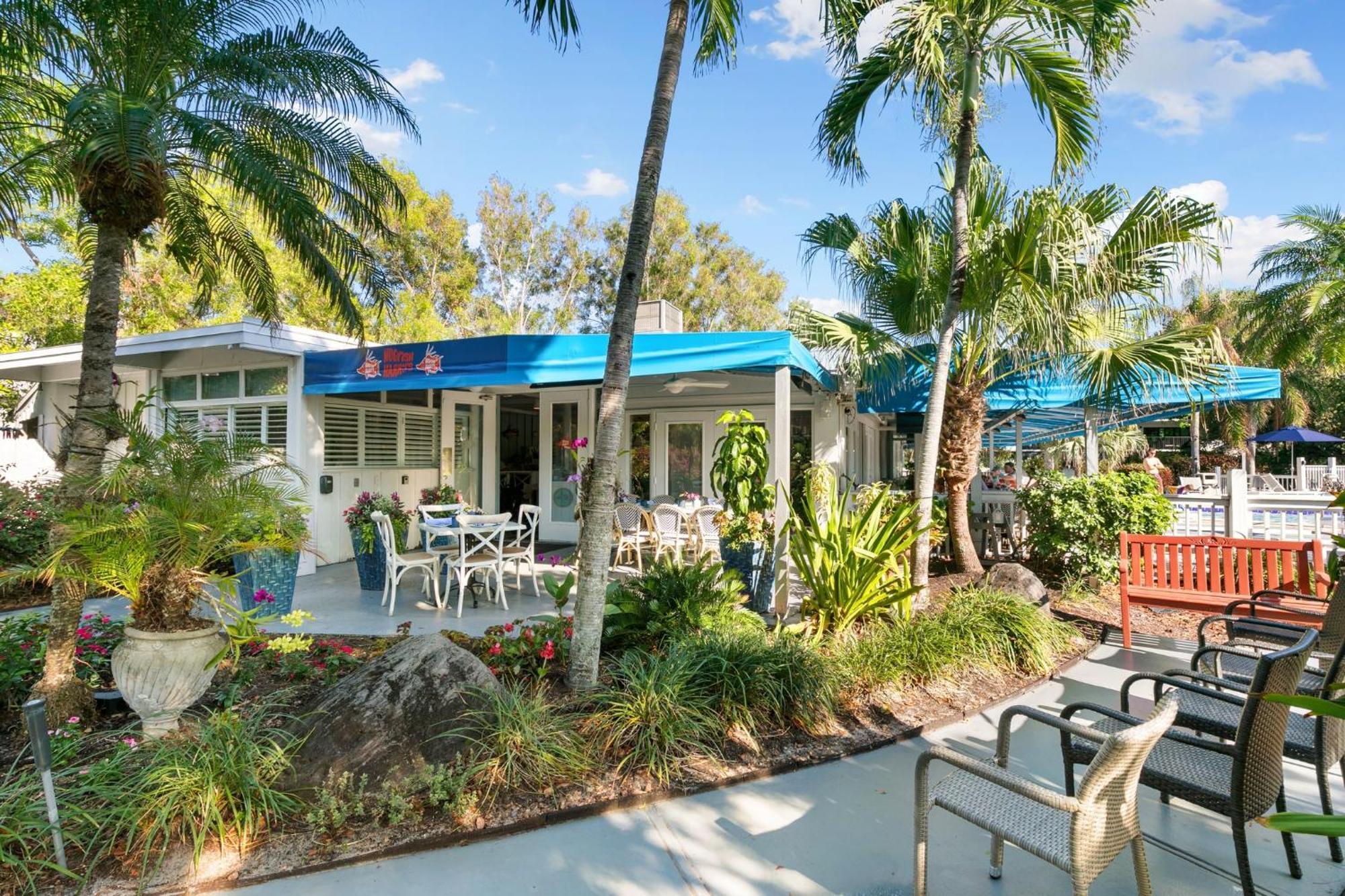 Park Shore Resort By Mike Z Rentals (Adults Only) Naples Exterior photo