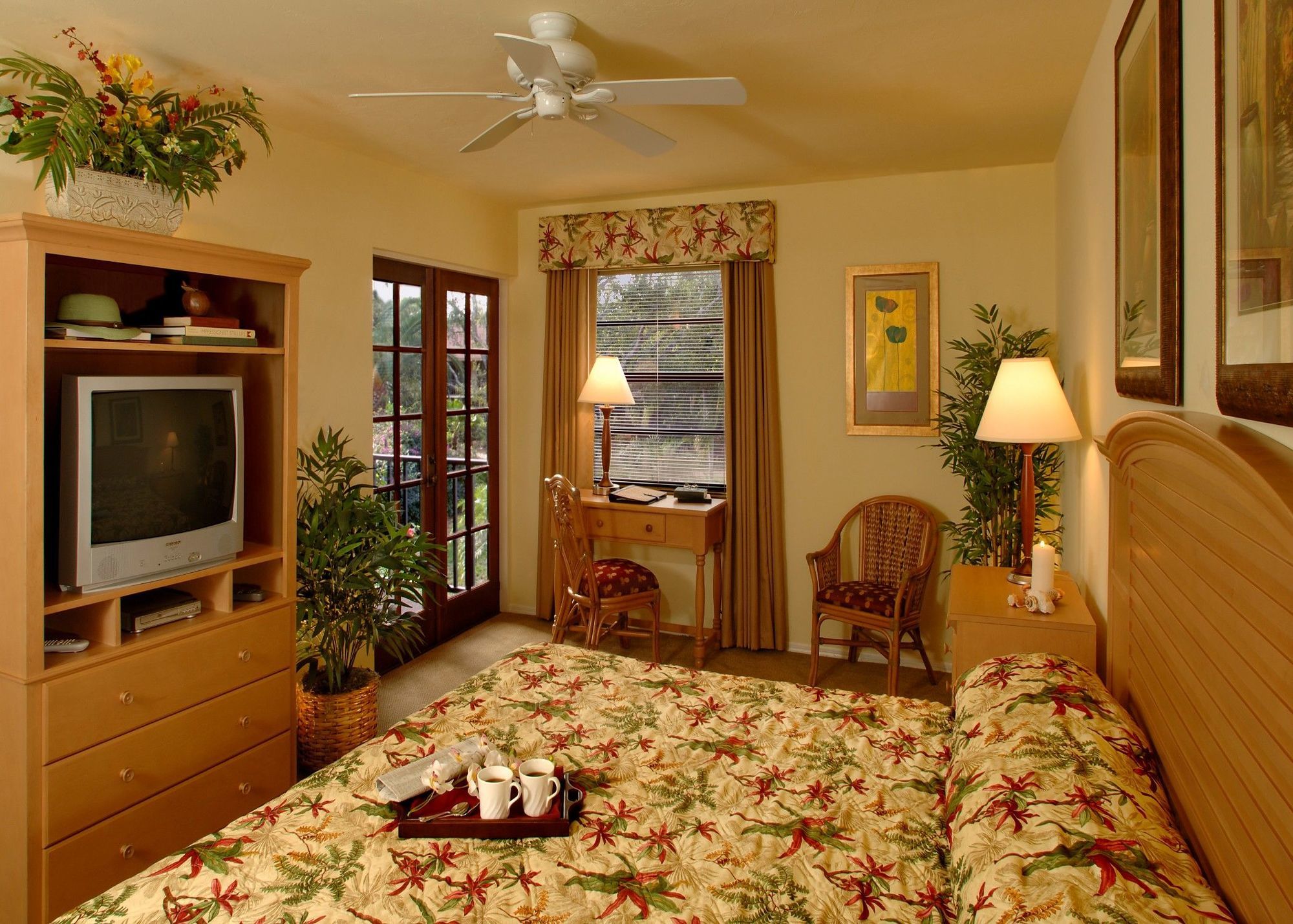 Park Shore Resort By Mike Z Rentals (Adults Only) Naples Room photo